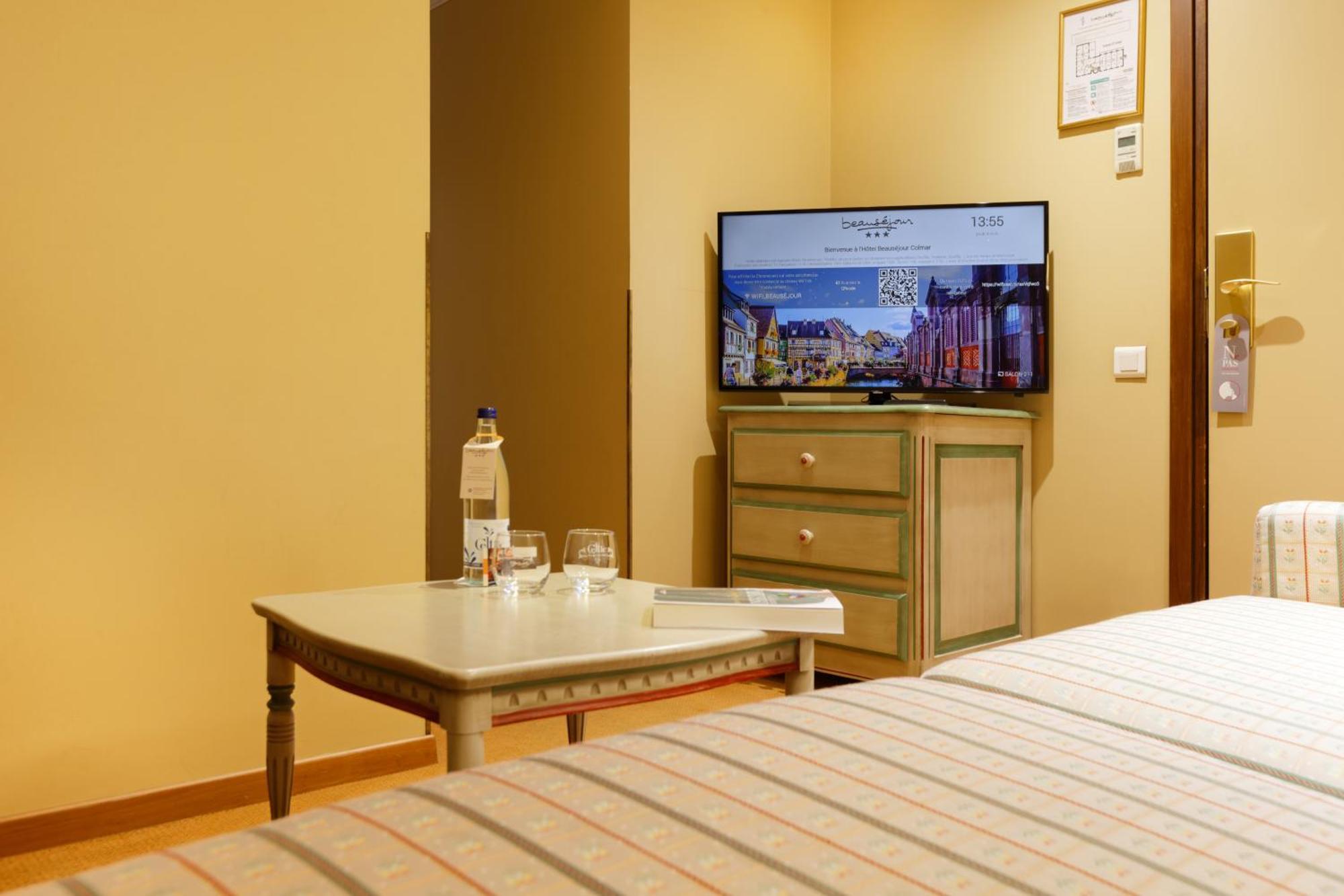 Logis Hotel Beausejour Colmar Bagian luar foto